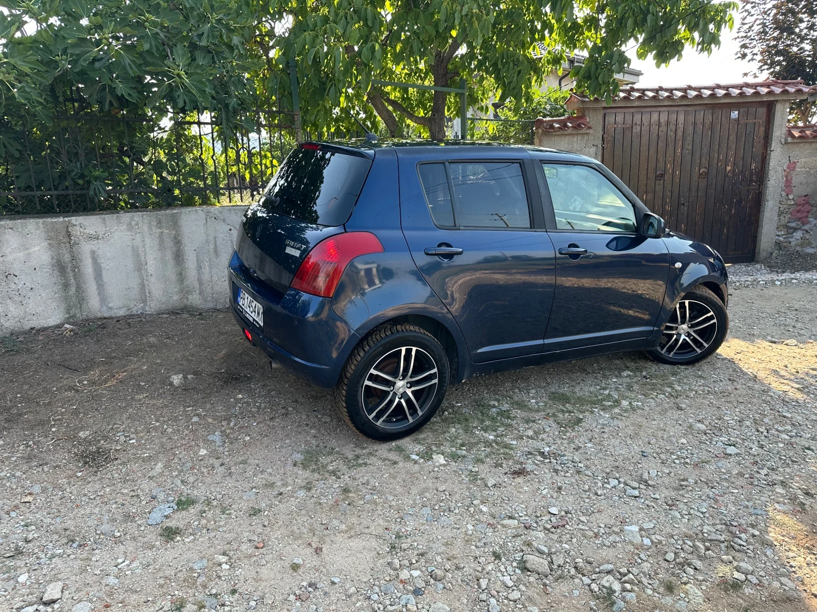 Suzuki Swift, снимка 4 - Автомобили и джипове - 55349016