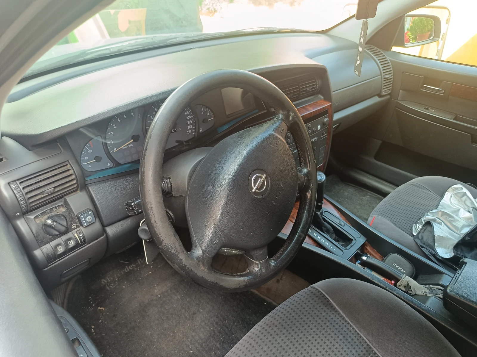 Opel Omega, снимка 5 - Автомобили и джипове - 55674660