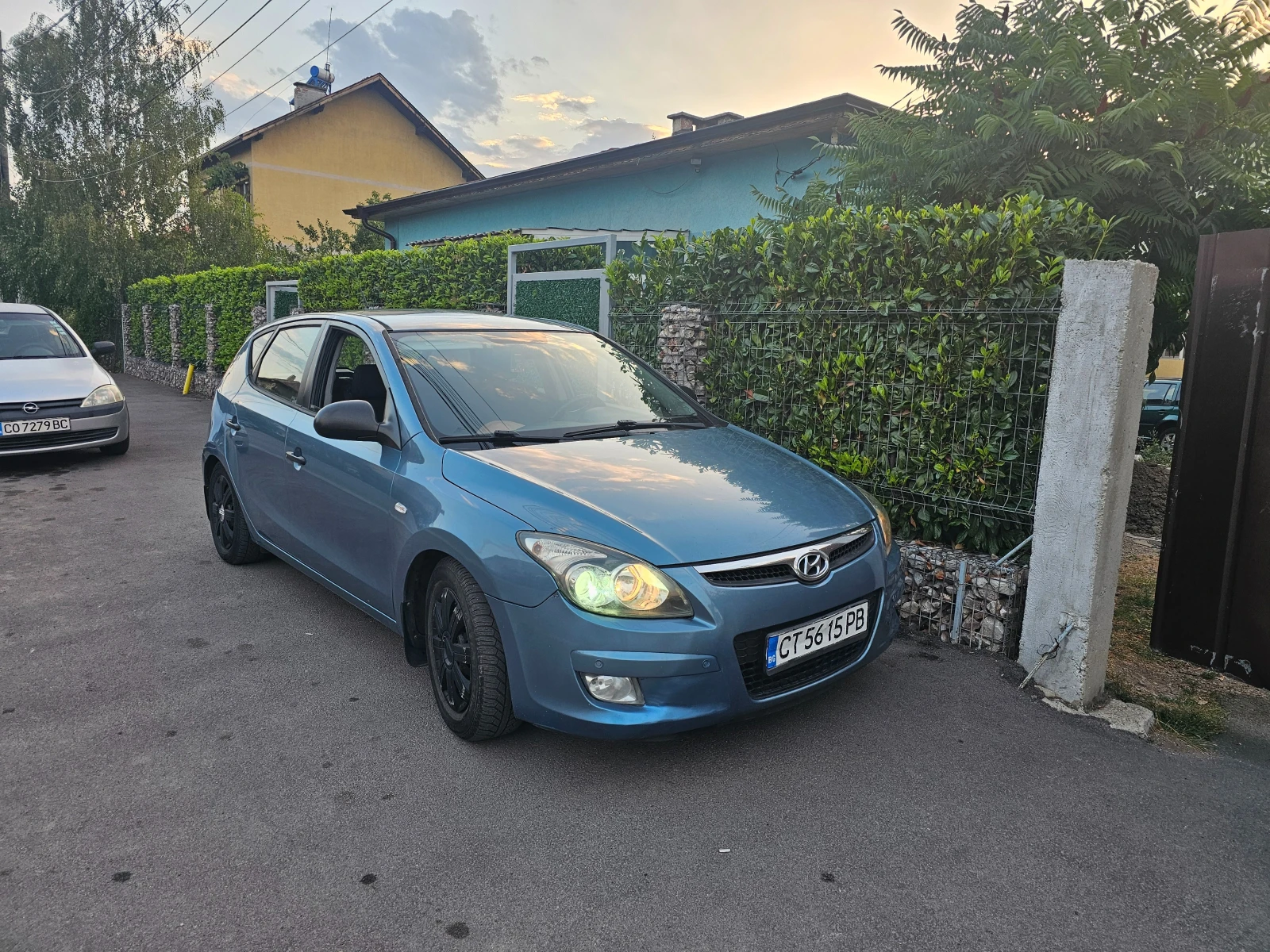Hyundai I30 Газ-инж- Гаражно, снимка 6 - Автомобили и джипове - 55892275