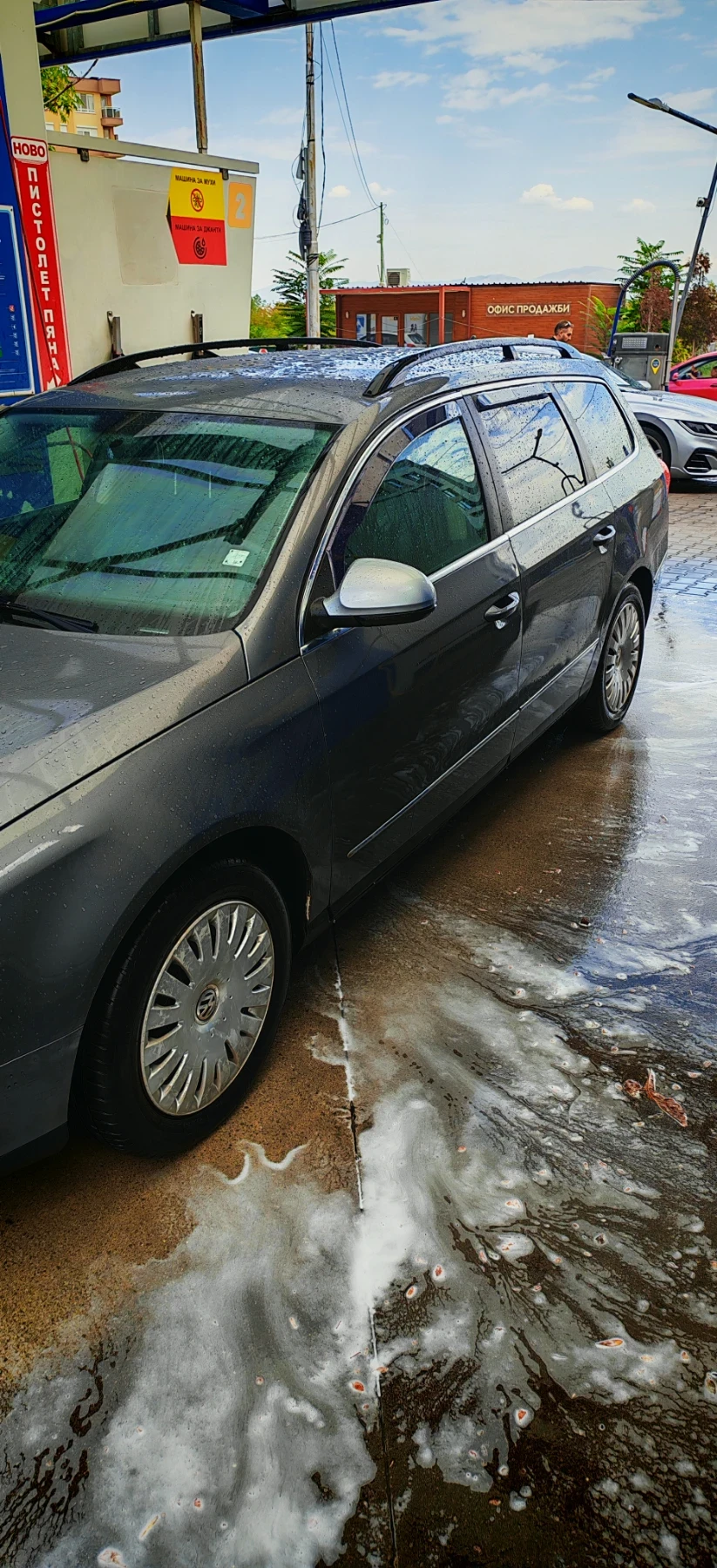 VW Passat, снимка 2 - Автомобили и джипове - 56140792