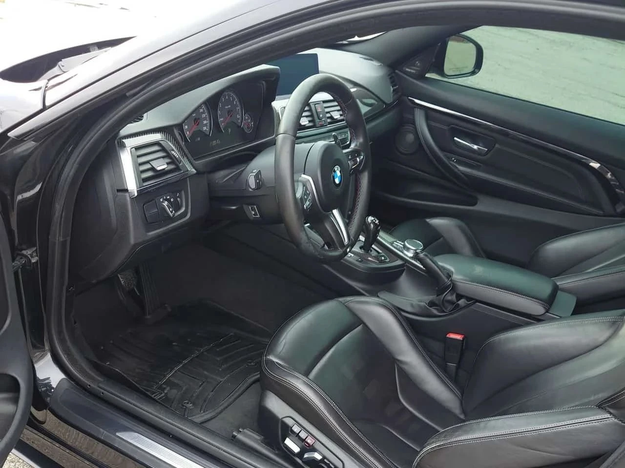 BMW M4, снимка 8 - Автомобили и джипове - 56685687