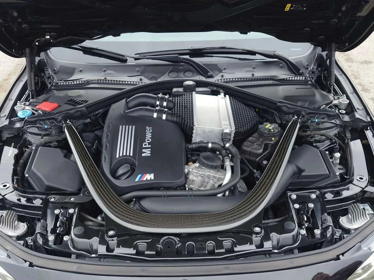 BMW M4, снимка 16 - Автомобили и джипове - 56685687