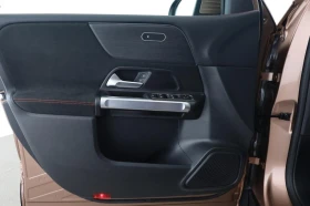 Mercedes-Benz GLB 200* AMG* PANO* MULTIBEAM* , снимка 8