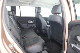 Mercedes-Benz GLB 200* AMG* PANO* MULTIBEAM* , снимка 11