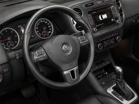 VW Tiguan 2.0TDI::177 ��:: R LINE::PANORAMA::DSG::KAMERA:: | Mobile.bg � ����� ������ 8