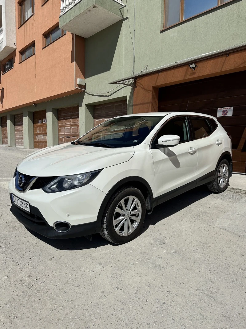 Nissan Qashqai 1.5 DCI, снимка 1 - Автомобили и джипове - 46745259