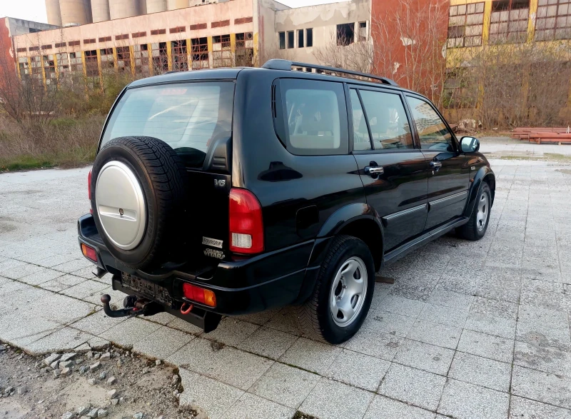 Suzuki Grand vitara 2.7 автоматик, снимка 5 - Автомобили и джипове - 52497858