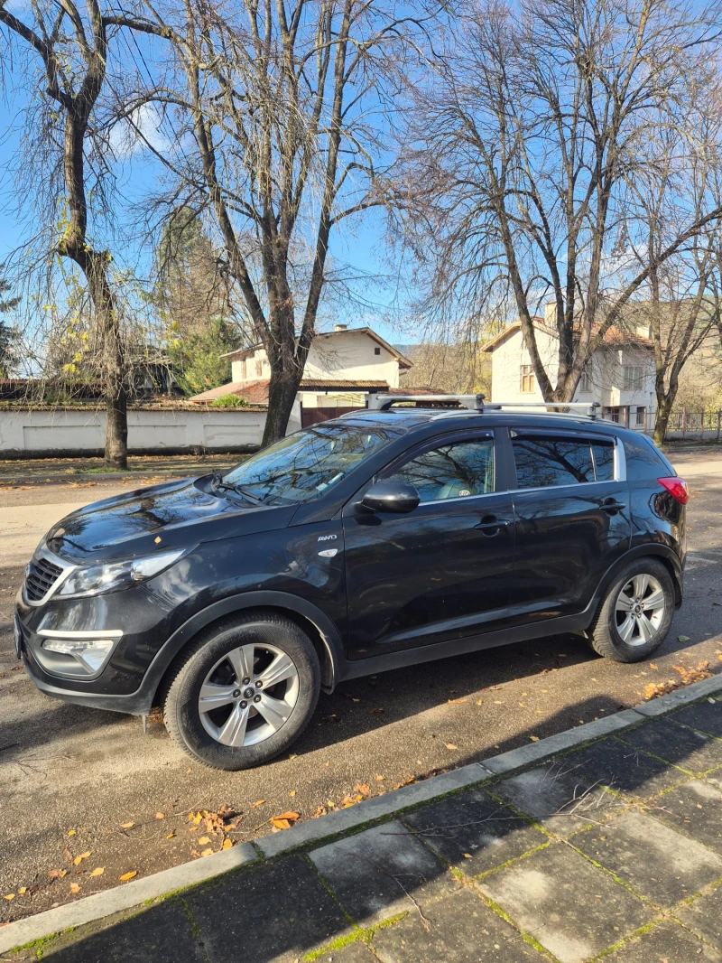 Kia Sportage, снимка 3 - Автомобили и джипове - 52503718