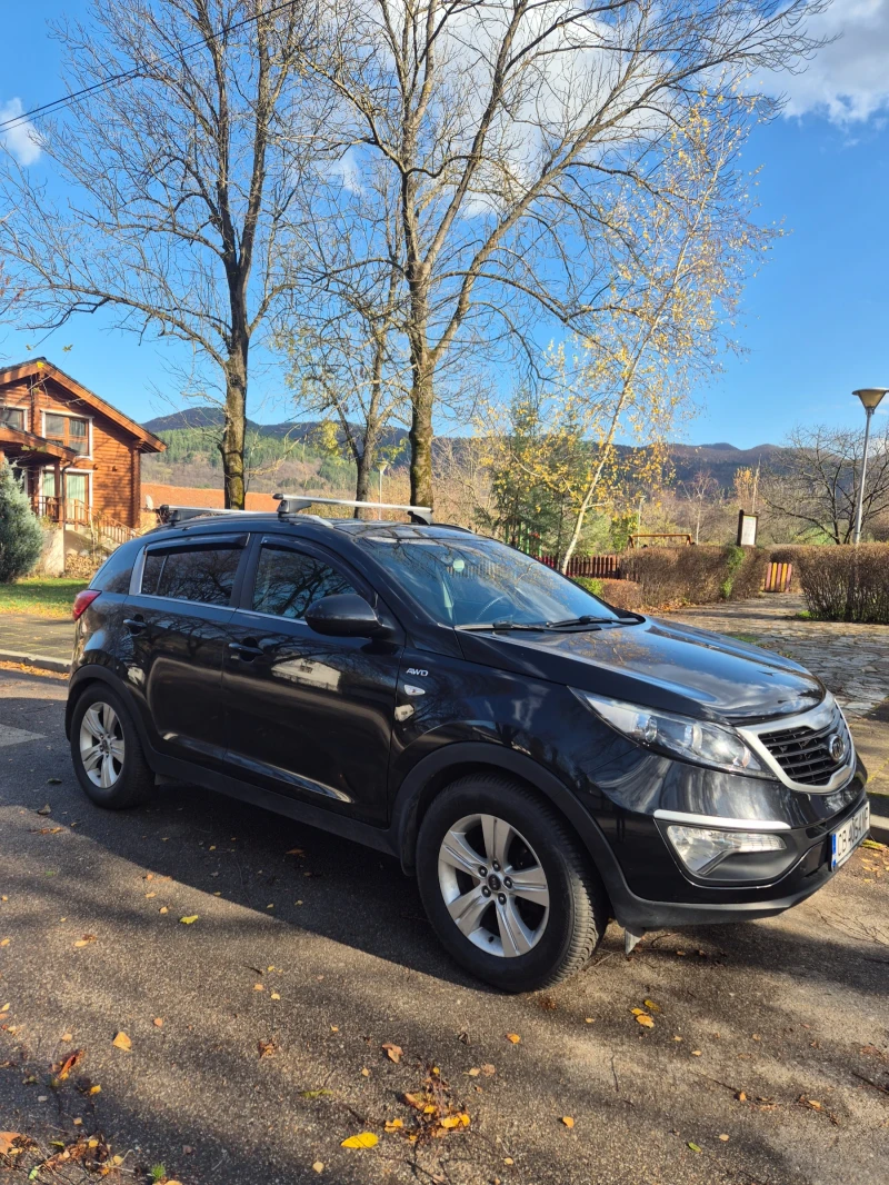 Kia Sportage, снимка 2 - Автомобили и джипове - 52503718