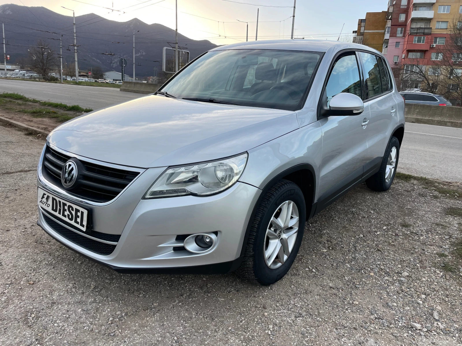 VW Tiguan 2.0TDI-4x4-NAVI-ITALIA - [1] 