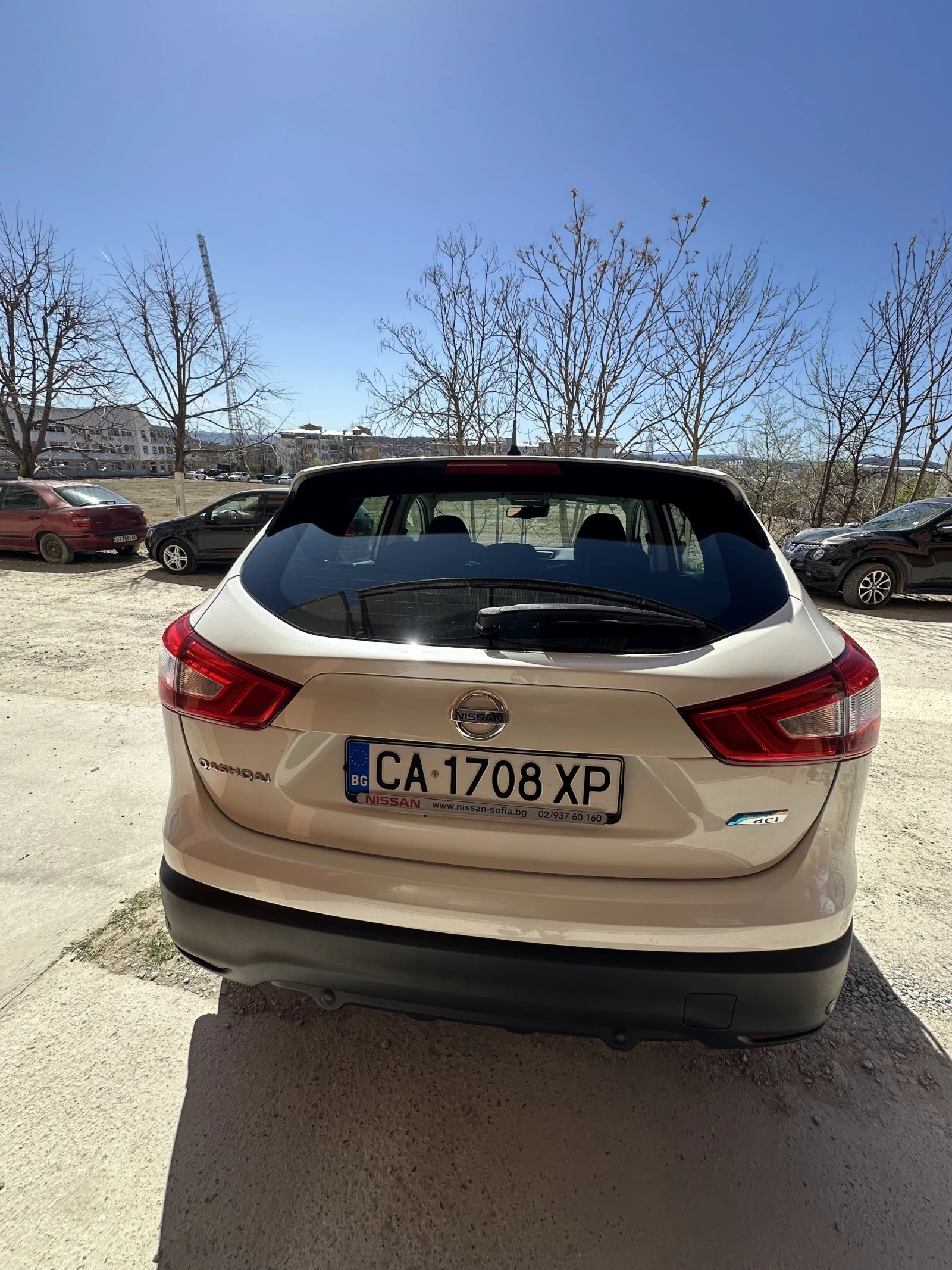 Nissan Qashqai 1.5 DCI - изображение 6