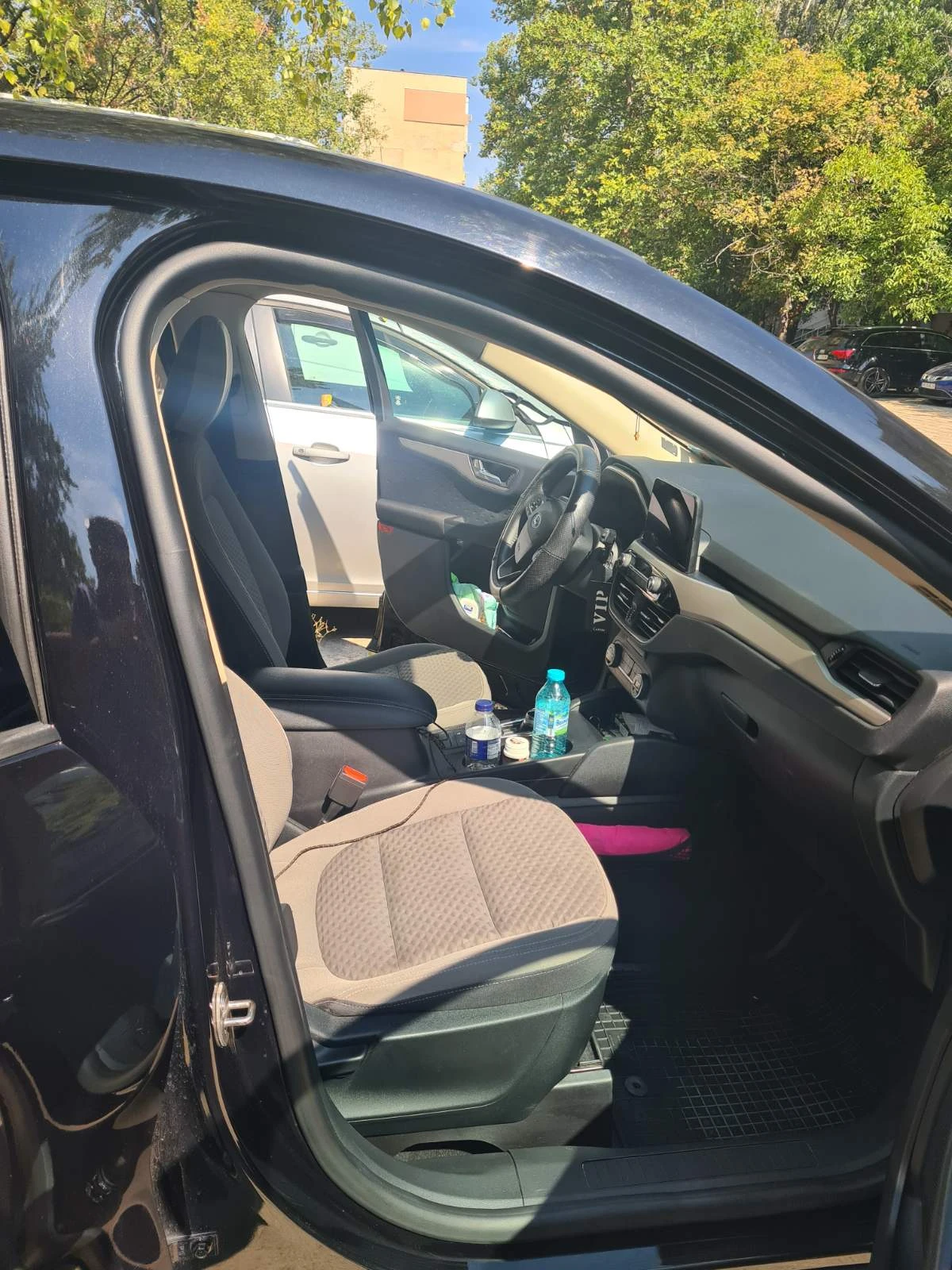 Ford Escape  - изображение 10