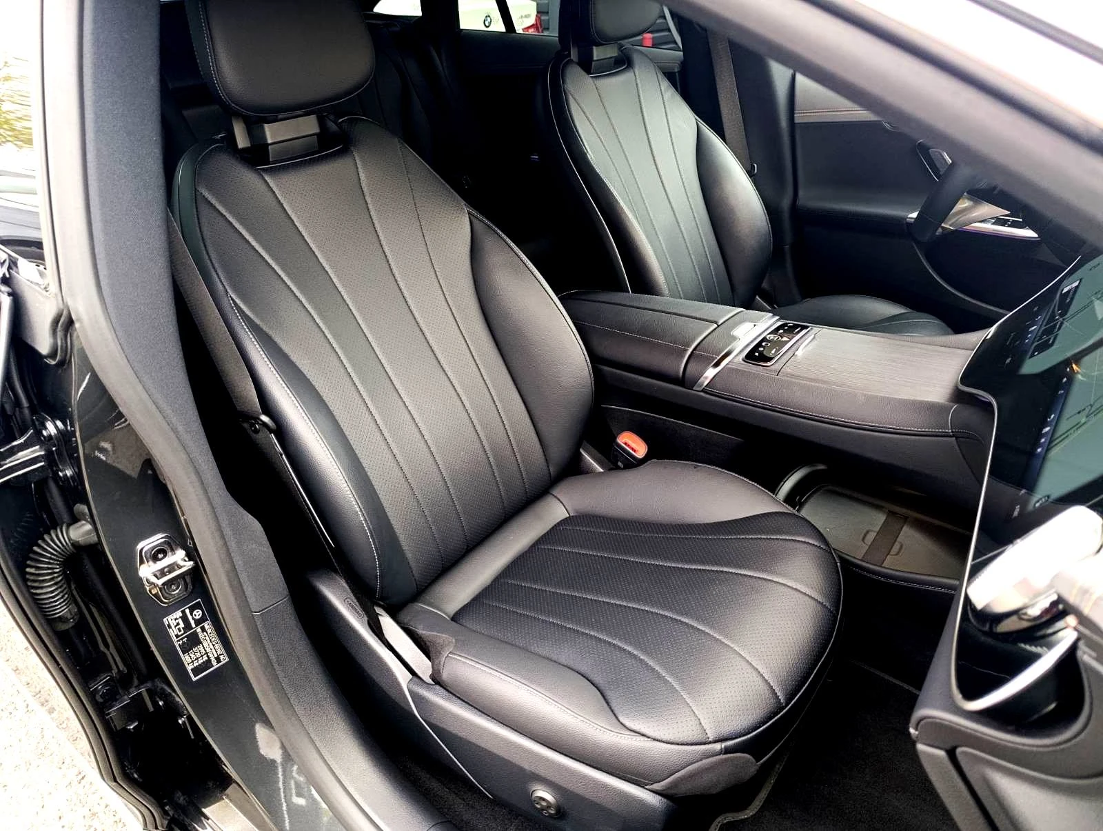 Mercedes-Benz EQE 300 AMG Paket 98kW/h | Mobile.bg   13