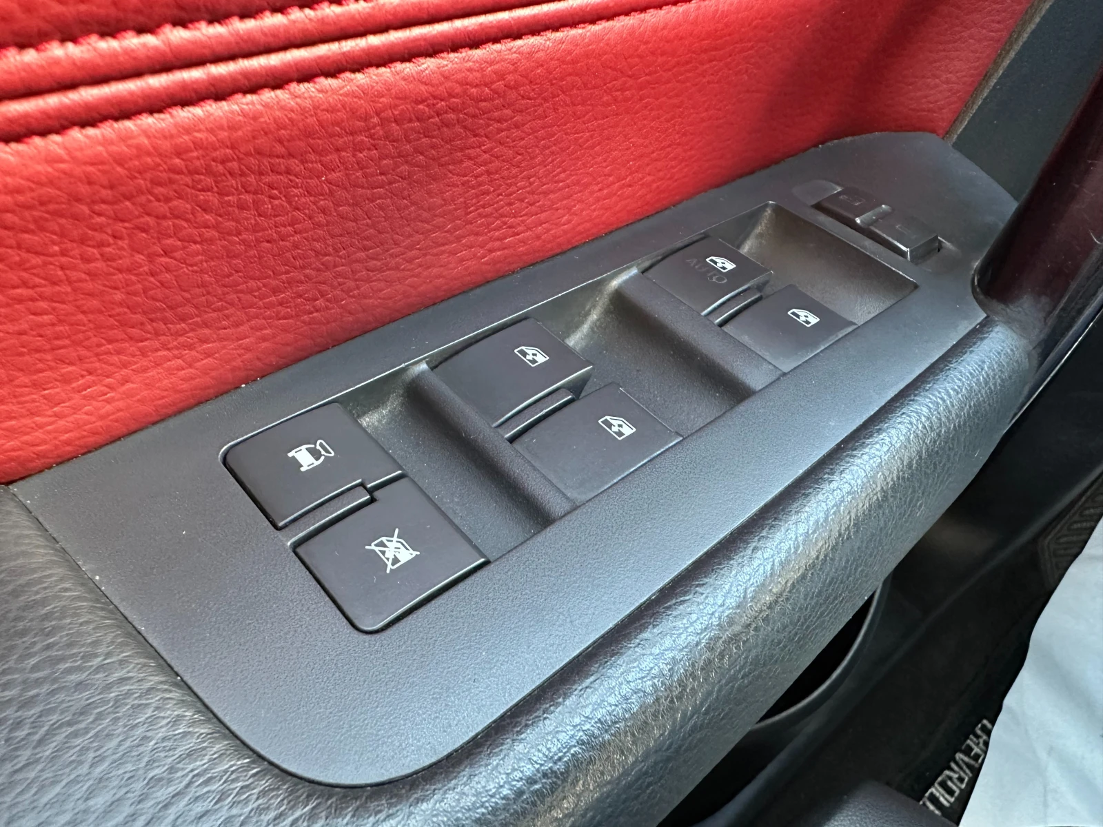 Chevrolet Captiva 2.0 CRDI 150 к.с. 7-места | Mobile.bg — изображение 16