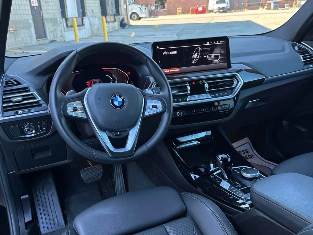 BMW X3 * xDrive30i * CARFAX *    | Mobile.bg   5