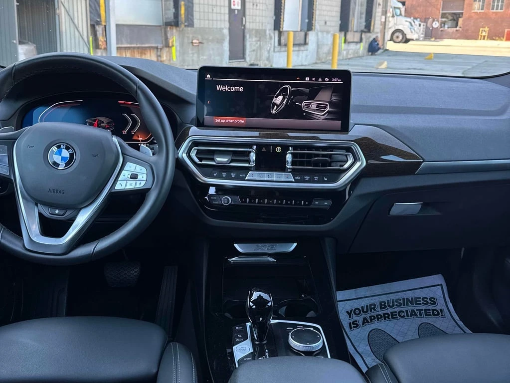 BMW X3 * xDrive30i * CARFAX *    | Mobile.bg   9