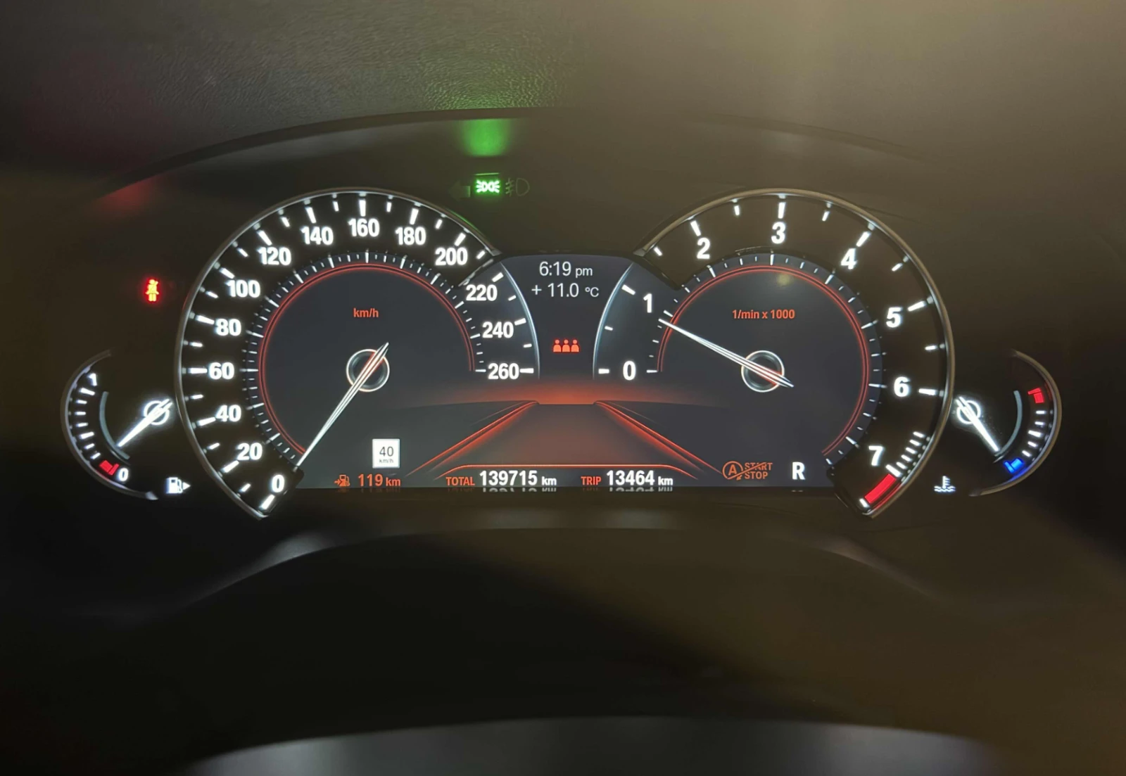 BMW X3 XDRIVE* 30i* ДИГИТАЛНО* ТАБЛО* ПОДГРЕВ* ОБДУХВАНЕ* - изображение 8