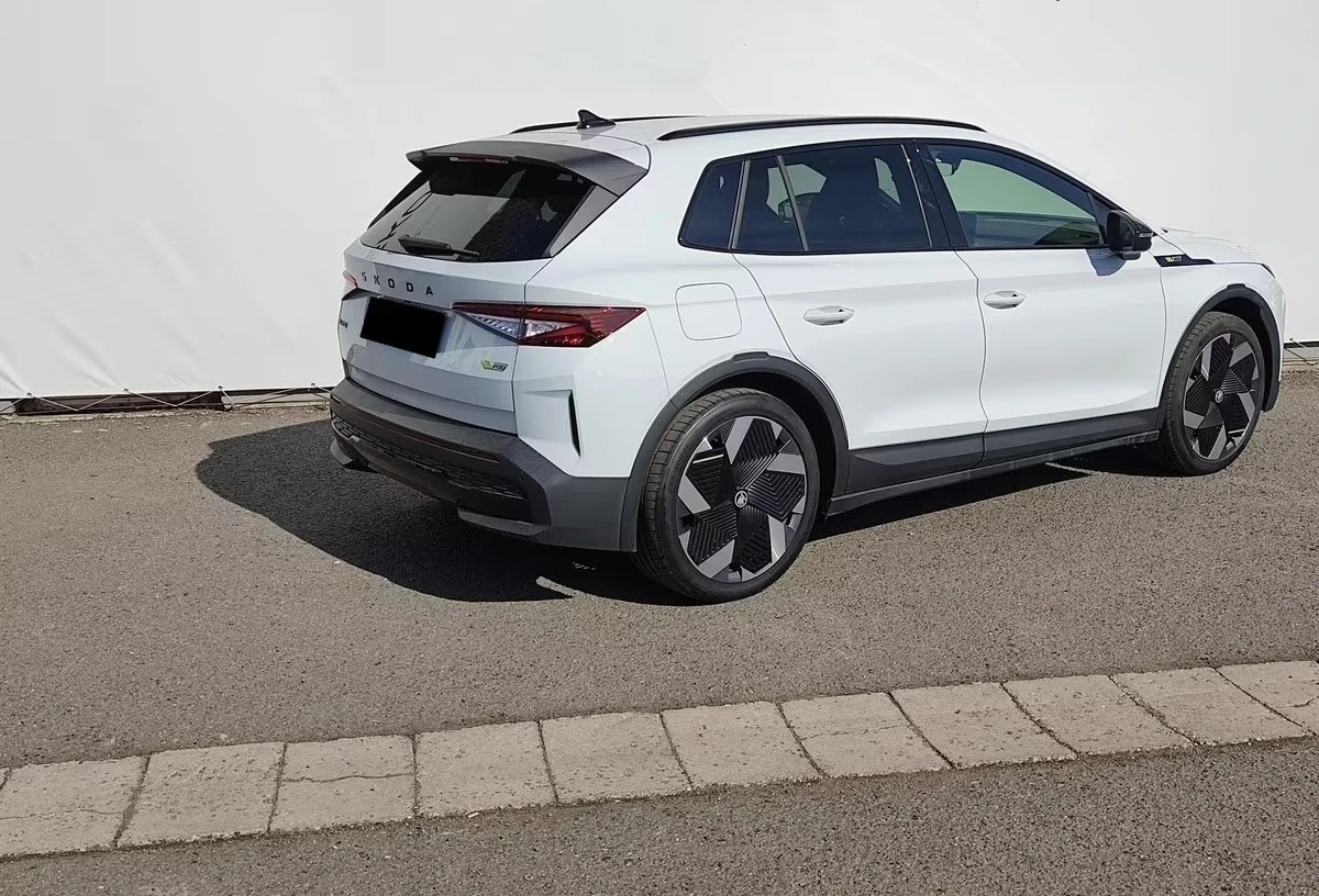Skoda Elroq RS iV Matrix DISTR 360* Winter Pack+ HUD Massage  | Mobile.bg � ����������� 6