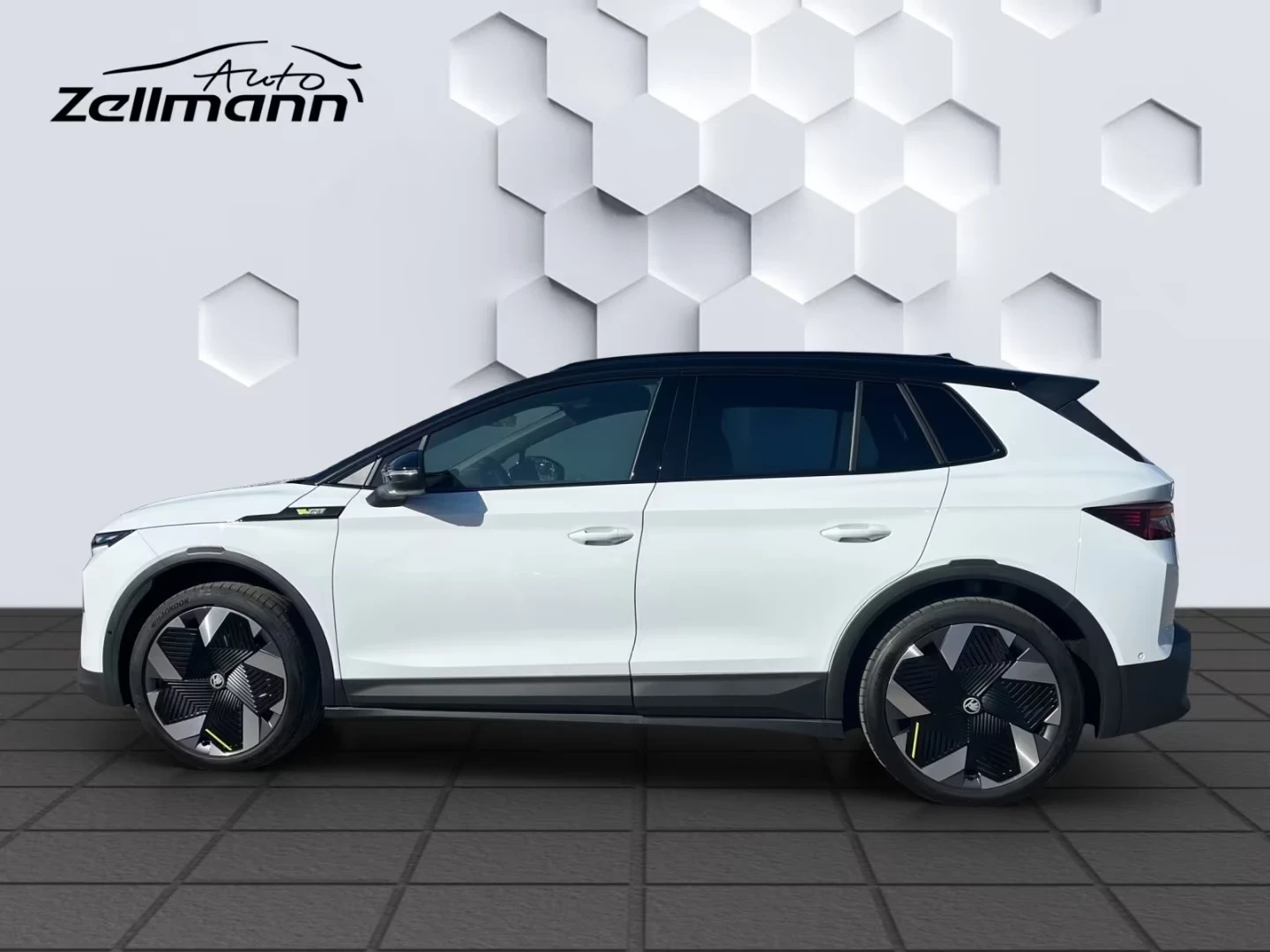 Skoda Elroq RS Matrix DISTR 360* Winter Pack+ HUD Massage , снимка 4 - Автомобили и джипове - 55385905