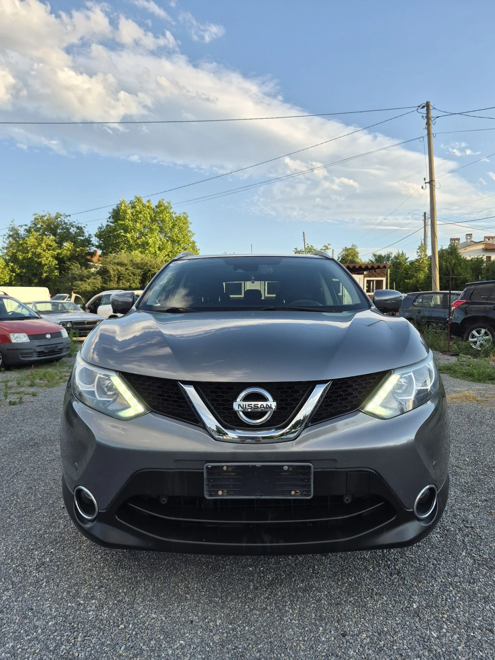 Nissan Qashqai 1.5 DCI * Tekna* Evro 6, снимка 3 - Автомобили и джипове - 55212345