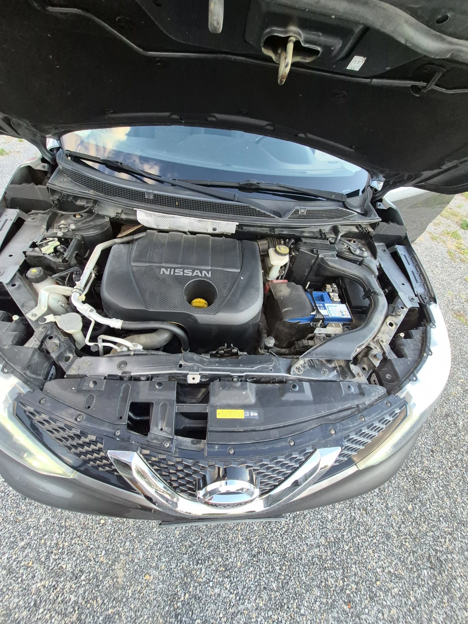 Nissan Qashqai 1.5 DCI * Tekna* Evro 6, снимка 17 - Автомобили и джипове - 55212345