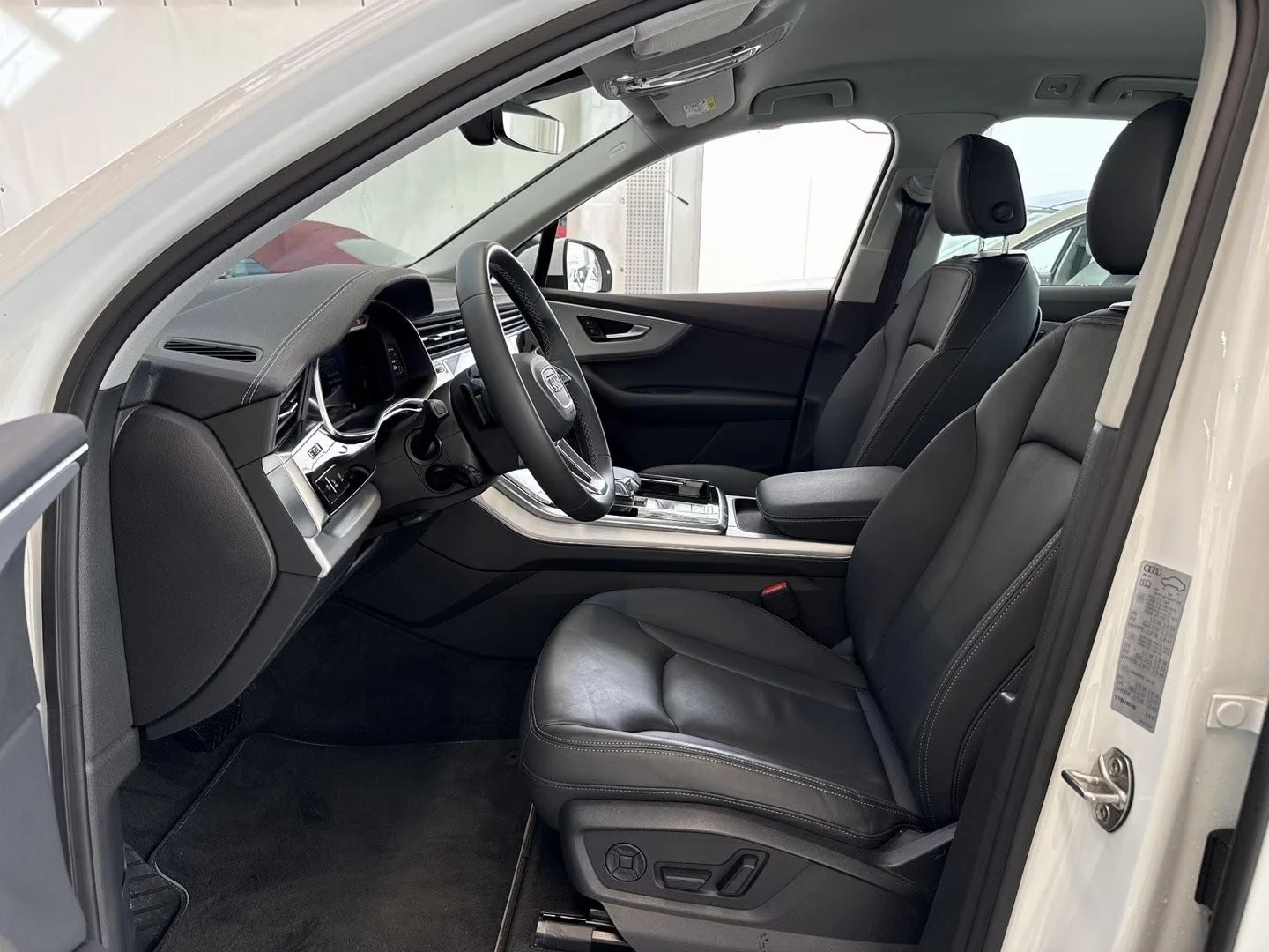 Audi Q7 50 TDI / S-LINE / FACELIFT / LED / , снимка 9 - Автомобили и джипове - 56125222