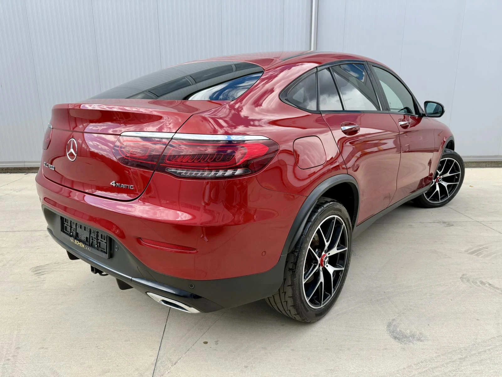 Mercedes-Benz GLC 300 Coupe 4M AMG Night Package, снимка 5 - Автомобили и джипове - 56272804