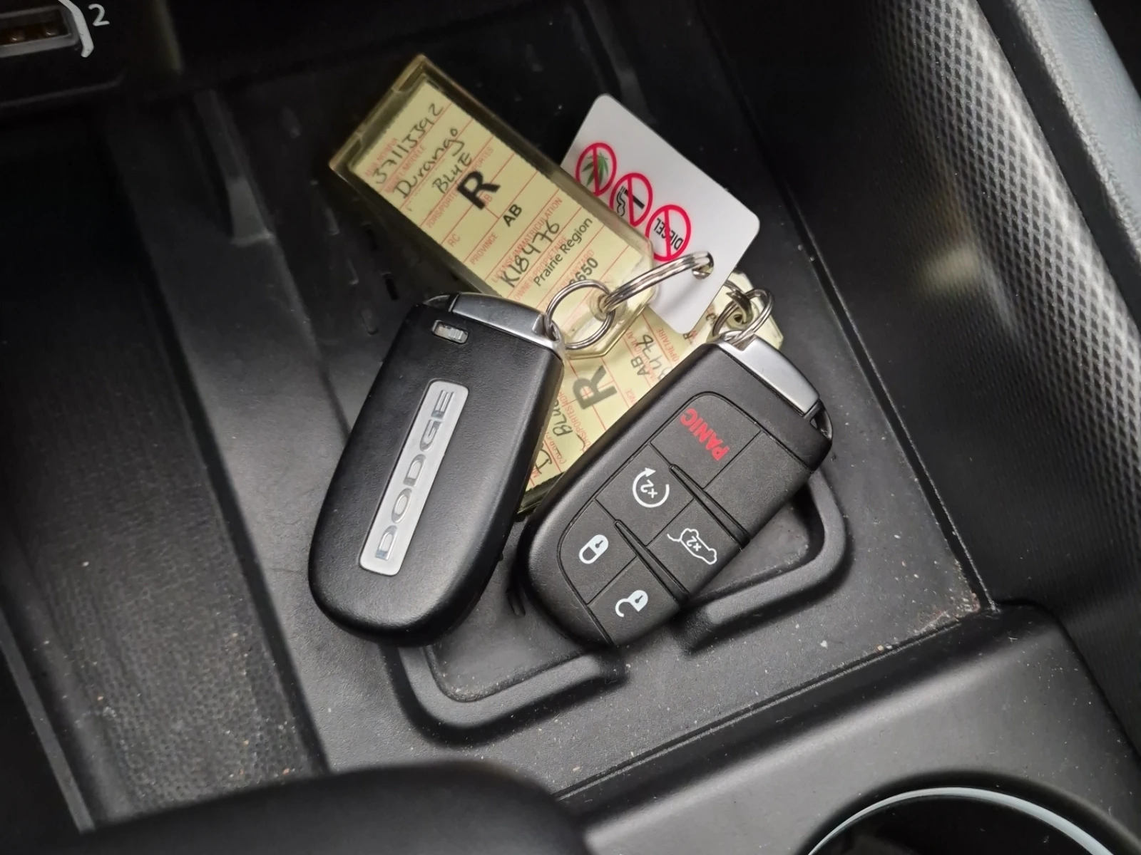 Dodge Durango * AWD* RT* ПОДРГЕВ* ОБДУХ* , снимка 8 - Автомобили и джипове - 56535663