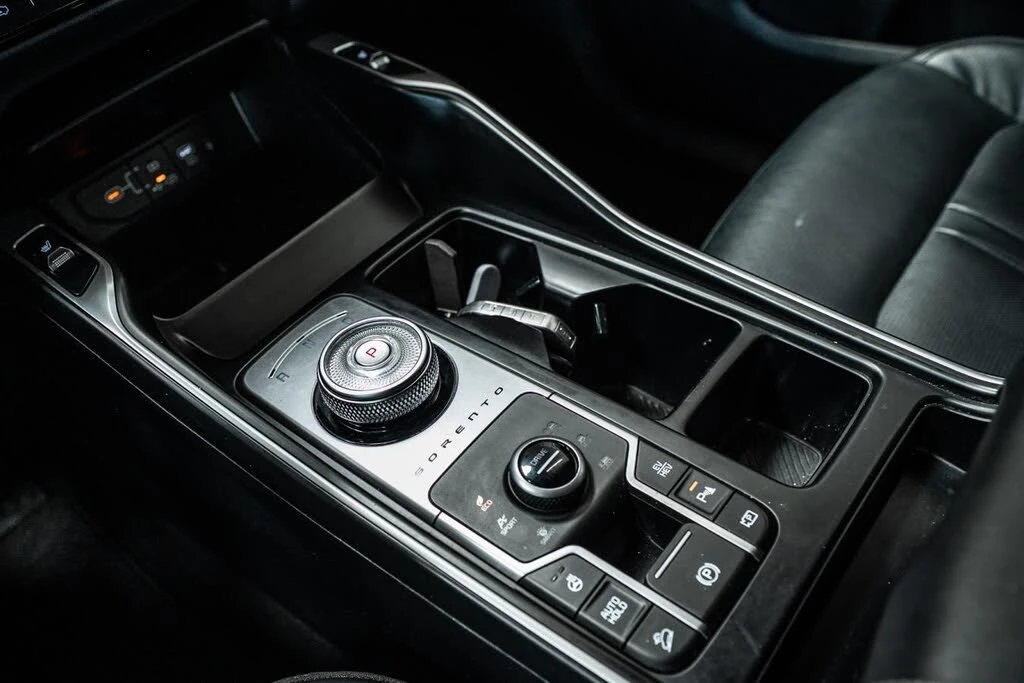 Kia Sorento 2025 Plug-in Hybrid* 6 �����* FULL* 4x4 | Mobile.bg � ����������� 8