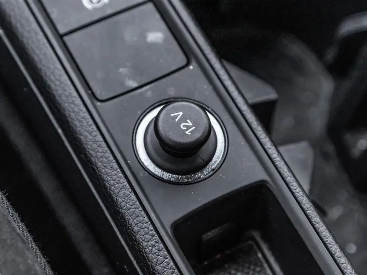 Audi Q3 LOW KMS! Great Value! All Wheel Drive, снимка 14 - Автомобили и джипове - 56736360
