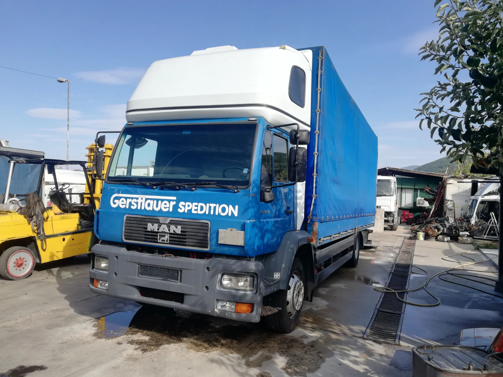 Man L   | Mobile.bg   15