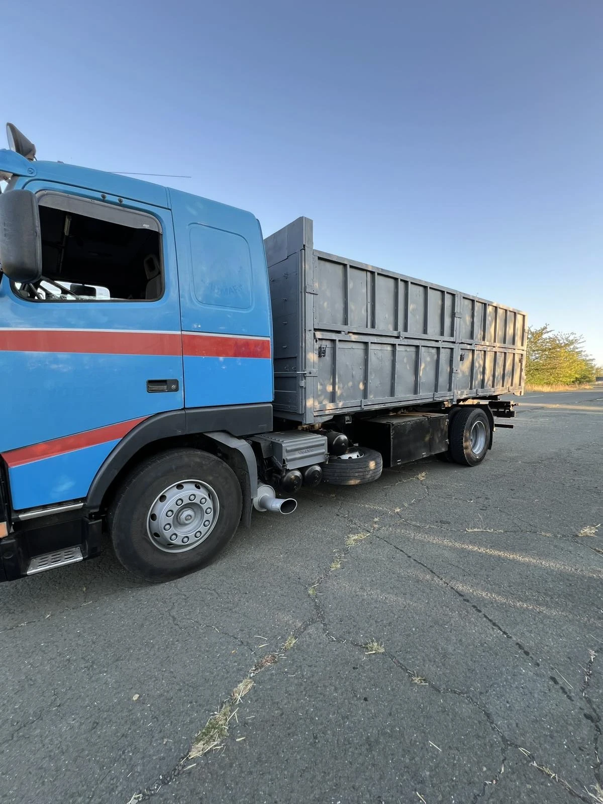 Volvo Fh 12  - изображение 8