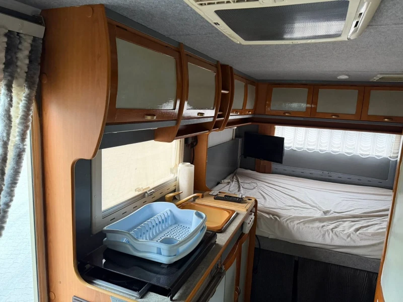 Кемпер Fiat ELNAGH SLEEK 540 КЛИМАТИК, снимка 15 - Каравани и кемпери - 52637871