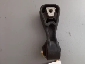 Тампон мотор Пежо 407 2.0хди (8)