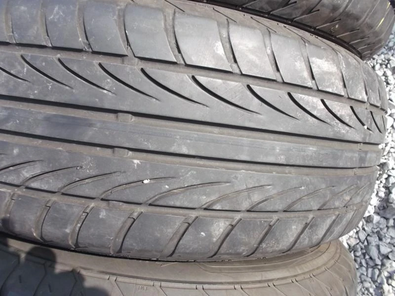 Гуми Летни 205/60R16, снимка 4 - Гуми и джанти - 10619954