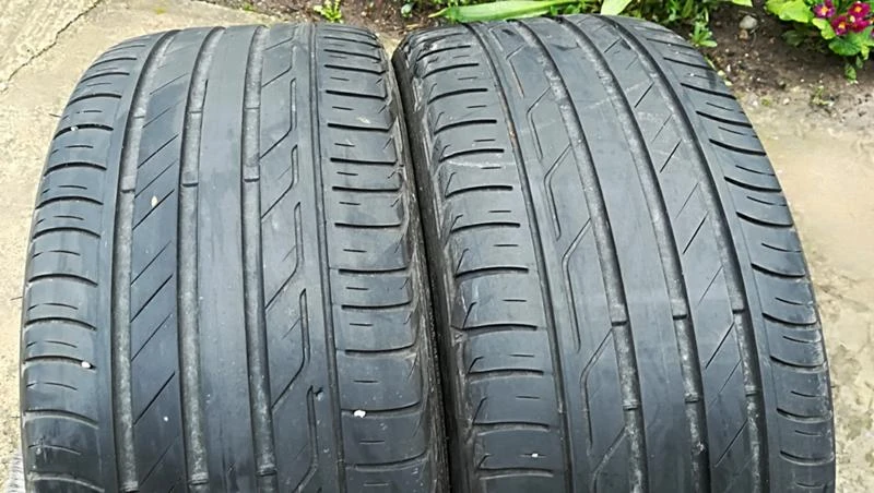 Гуми Летни 225/40R18, снимка 3 - Гуми и джанти - 25085800