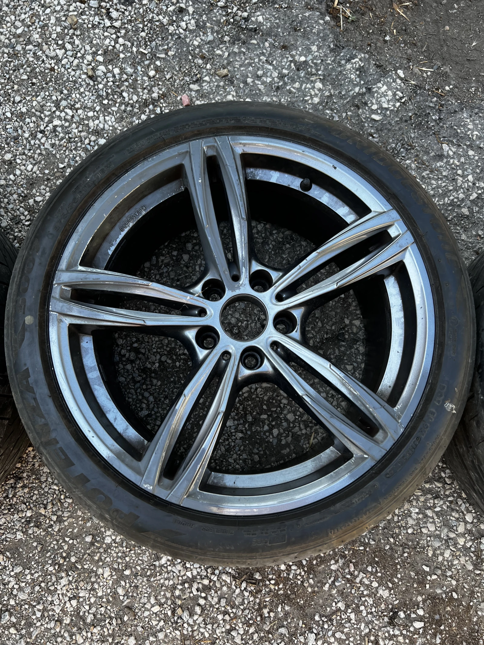 Гуми с джанти Bridgestone 245/40R19, снимка 2 - Гуми и джанти - 55101399