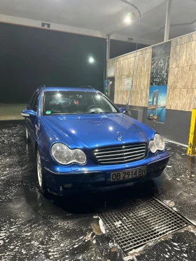 Mercedes-Benz 220, снимка 1