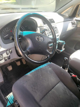 Toyota Avensis verso, снимка 5