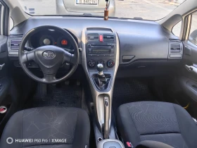 Toyota Auris 1.3, снимка 6