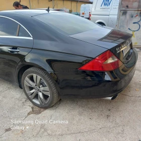 Mercedes-Benz CLS 320 Седан, снимка 2