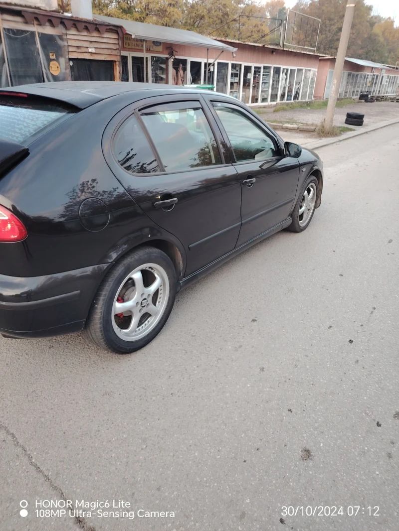 Seat Leon 1.9, снимка 4 - Автомобили и джипове - 47769130