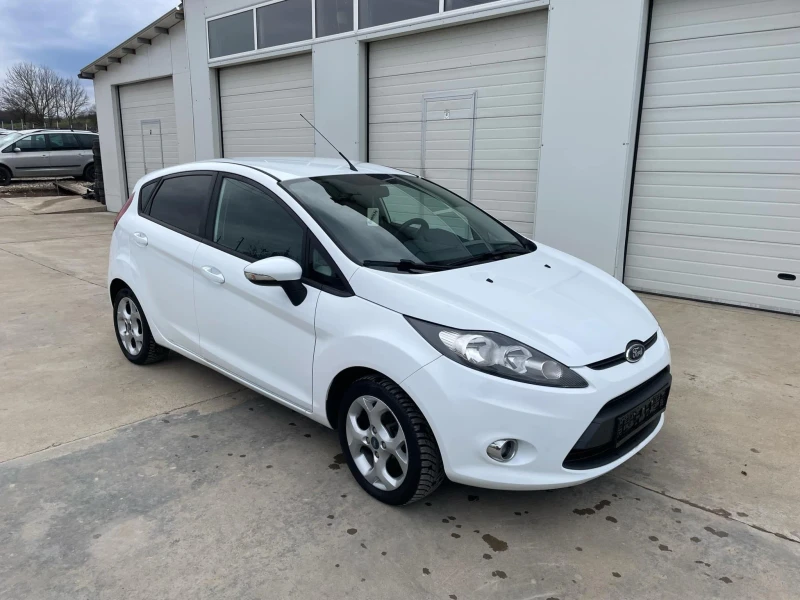 Ford Fiesta 1.4tdci * UNIKAT* NOVA* , снимка 13 - Автомобили и джипове - 48580642