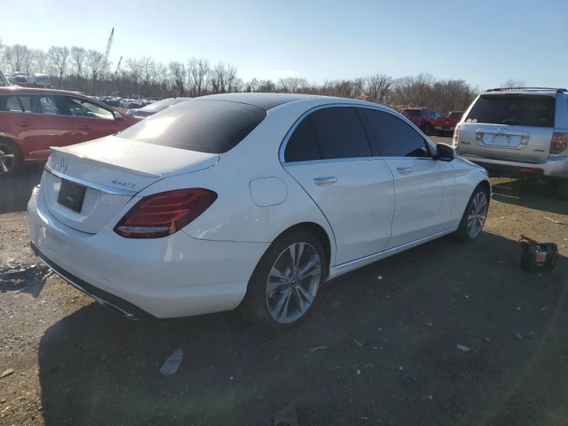 Mercedes-Benz C 300 4MATIC BURMASTER* P.ASSIST* Обдух* Пано* , снимка 3 - Автомобили и джипове - 48632314