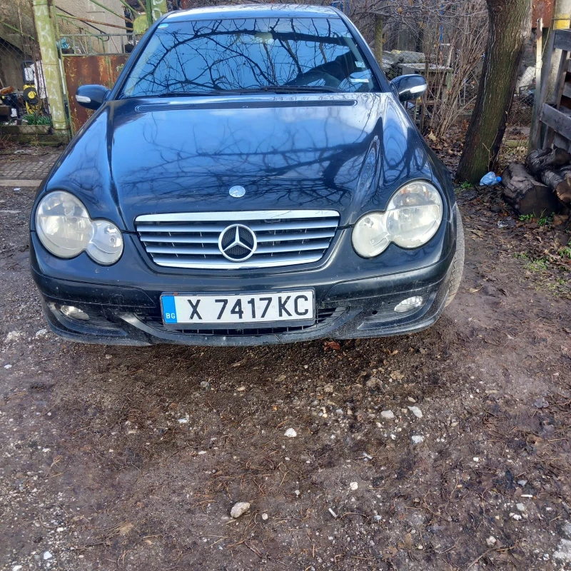 Mercedes-Benz C 200 купе дизел, снимка 1 - Автомобили и джипове - 49025808