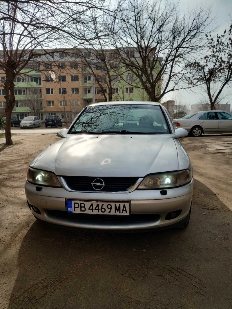 Opel Vectra, снимка 1 - Автомобили и джипове - 49535043