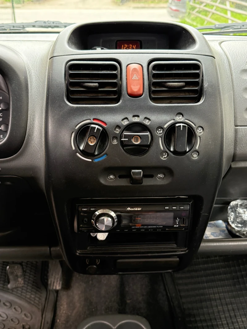 Suzuki Wagon r 1.3 4х4, снимка 8 - Автомобили и джипове - 50621062