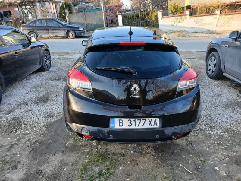 Renault Megane Купе, снимка 2 - Автомобили и джипове - 52809915