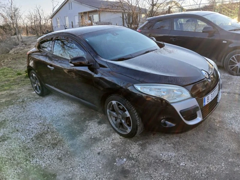 Renault Megane Купе, снимка 5 - Автомобили и джипове - 52809915