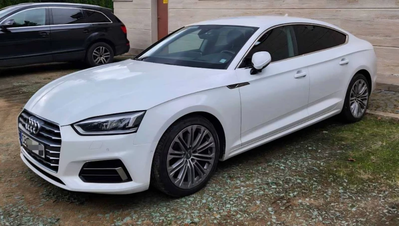 Audi A5, снимка 3 - Автомобили и джипове - 52422579